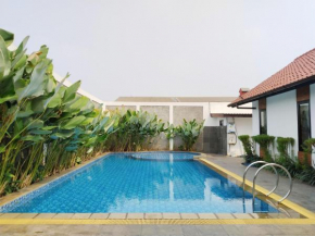 DeJati House